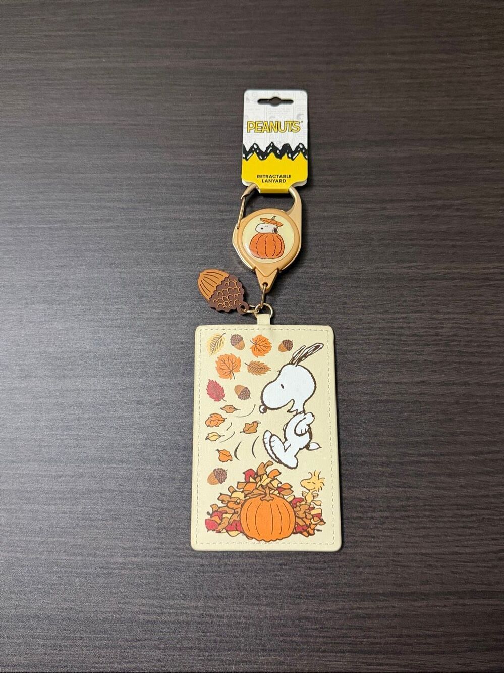 Peanuts Snoopy Autumn Leaf Pile Retractable Lanyard